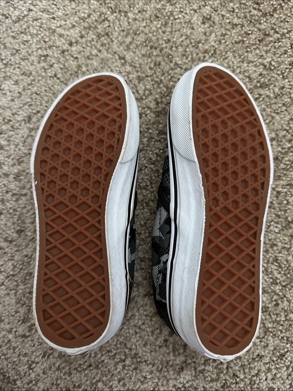 Vans Kids Slip-On Sneakers - Black & Gray Camo - Picture 2 of 3